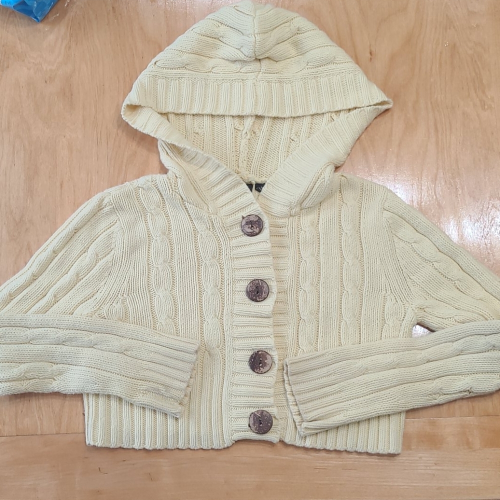 Juniors szM cable knit crop sweater hoodie